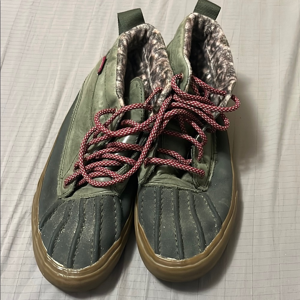 Vans Sk8-Hi Del Pato MYE duck boots